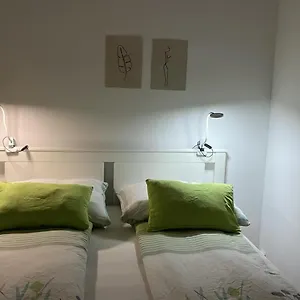 Rated - Ac, Wifi, 24h7days Self Check-in, Board Games, Netflix Apartment